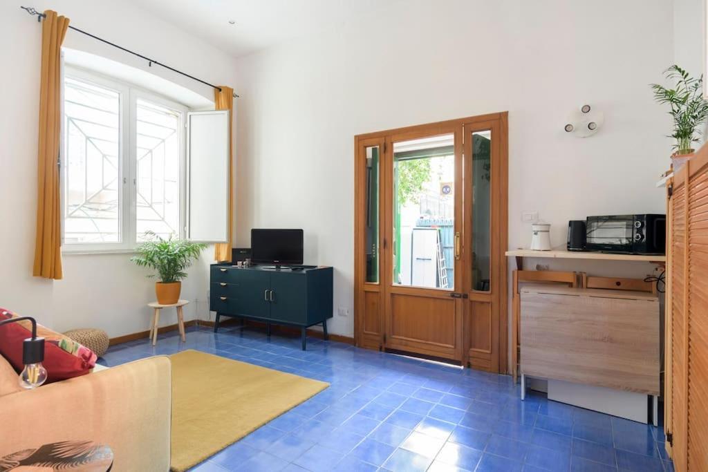 Bouganville Holiday House نابولي المظهر الخارجي الصورة